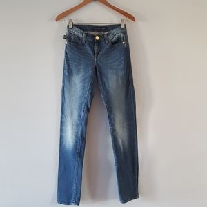 Rock and Republic Dark Blue 5 Pockets Jeans With Studded Back Pockets Size 0